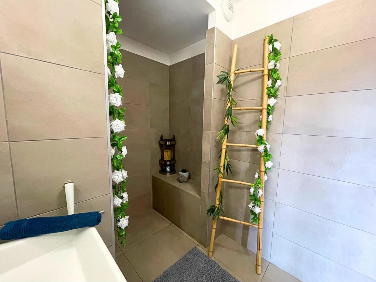 Ferienwohnung *Le Royal*Havre De Paix*Wifi* Marseilles Exterior foto